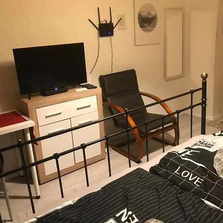 Jazmin Apartman Apartment Печ Екстериор снимка